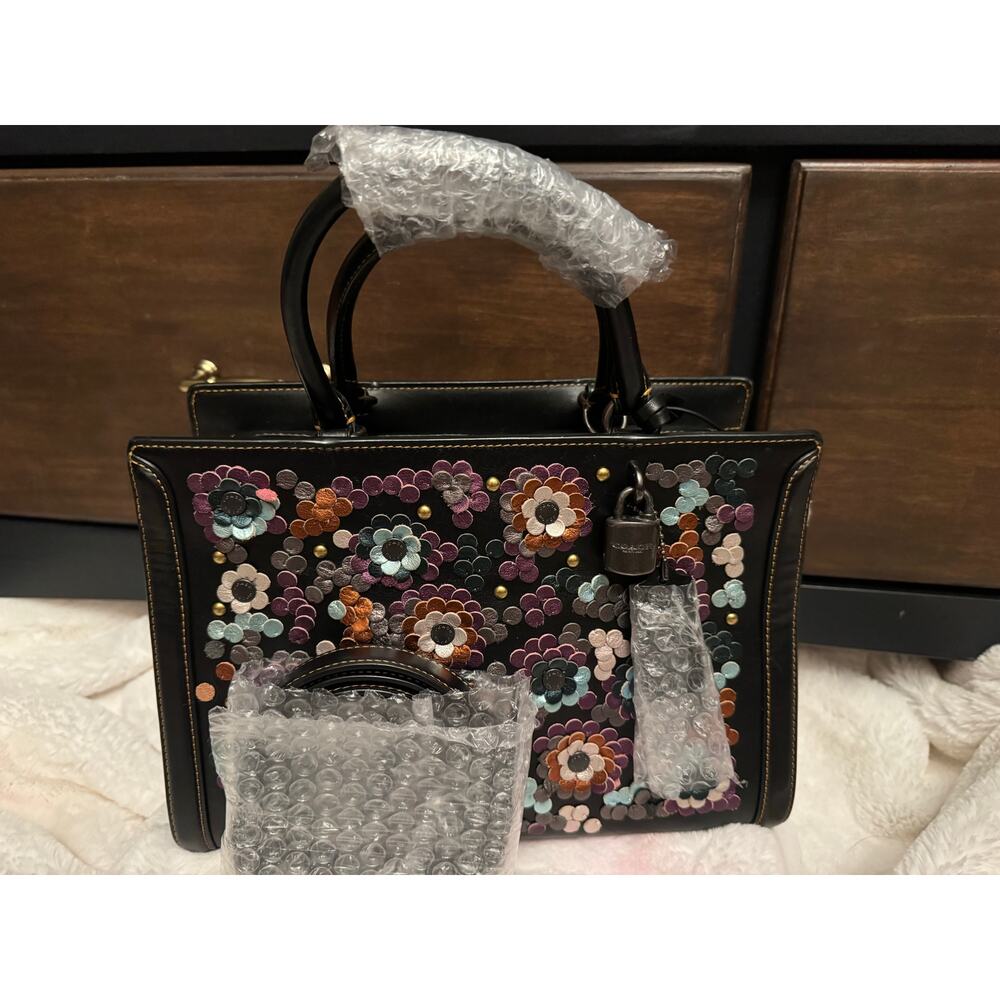 New Coach Tea Rose Zoe Carryall Satchel Black Floral Multicolor